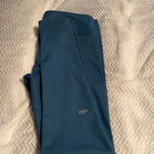 Alo size m leggings